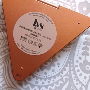 LYS Satin Cream blush